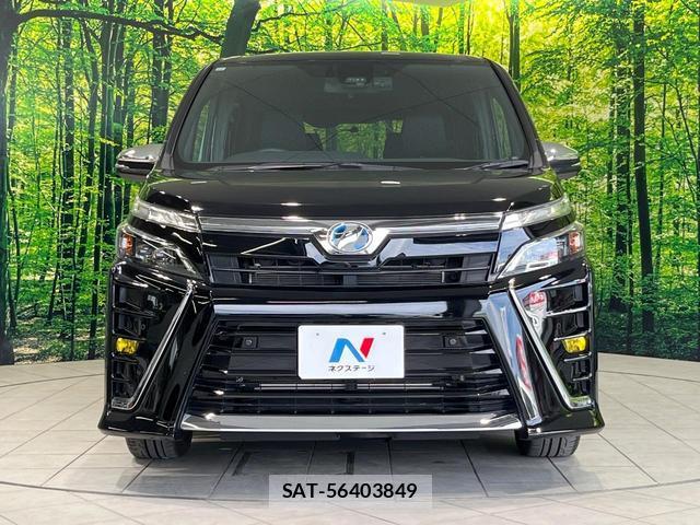 Toyota VOXY 2019-11 8550818-14