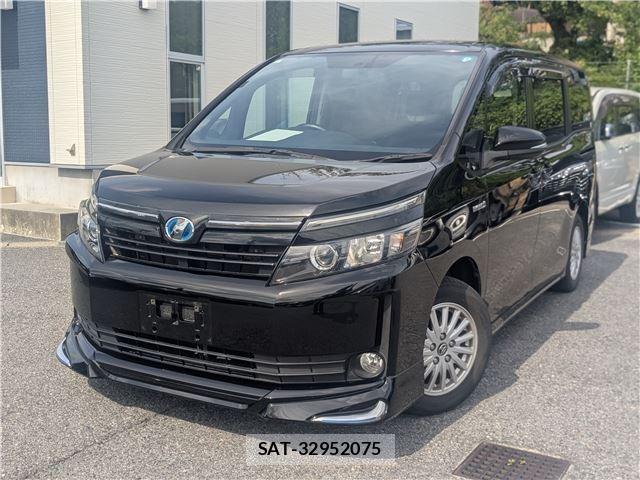 Toyota VOXY 2015-07 8550838-0