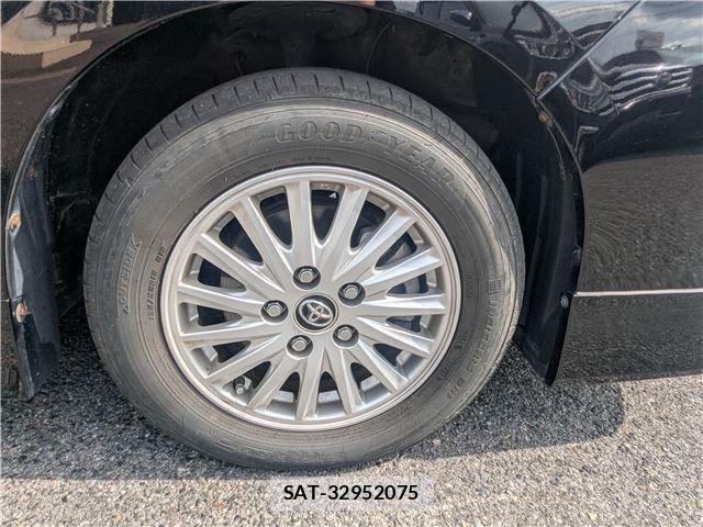 Toyota VOXY 2015-07 8550838-7