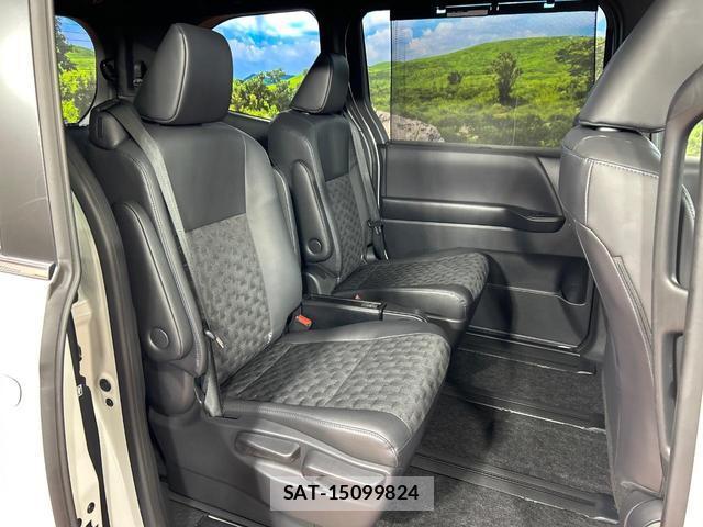 Toyota VOXY 2024-01 8550971-8