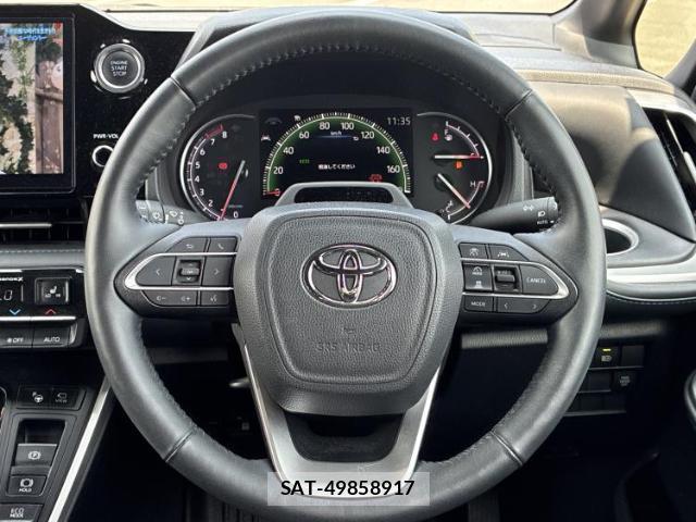 Toyota VOXY 2022-09 8551454-14
