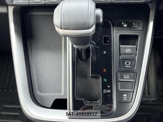 Toyota VOXY 2022-09 8551454-17