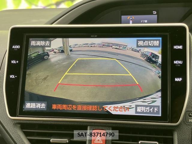 Toyota VOXY 2021-03 8551455-11