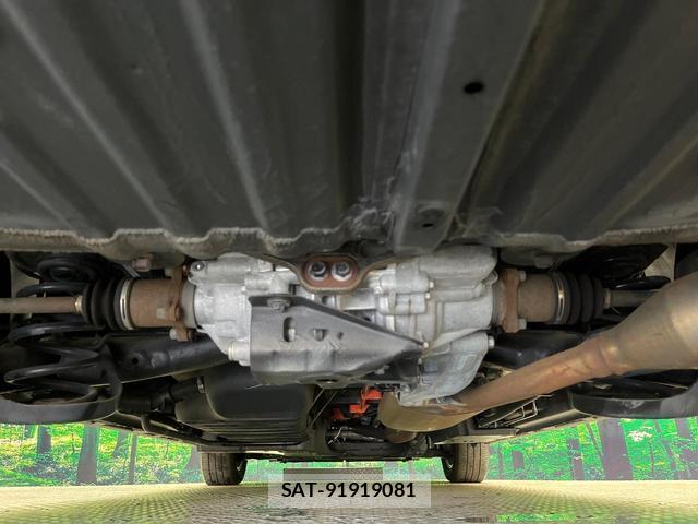 Toyota VOXY 2022-04 8551665-19