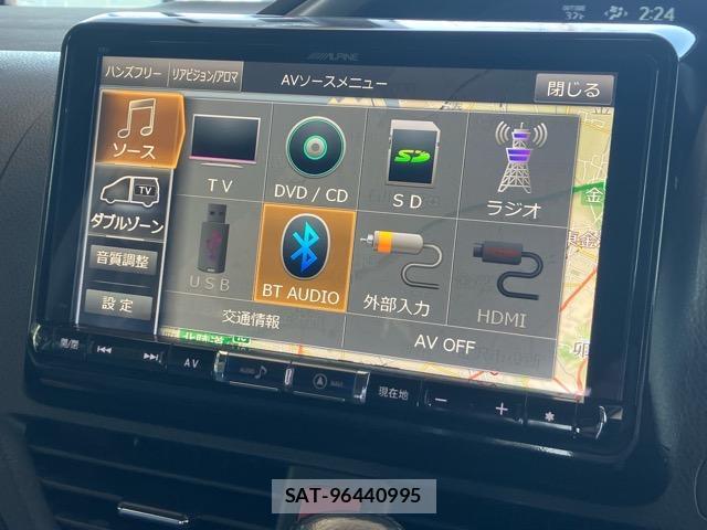 Toyota VOXY 2016-12 8551764-11