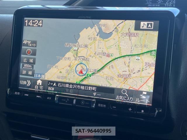 Toyota VOXY 2016-12 8551764-13