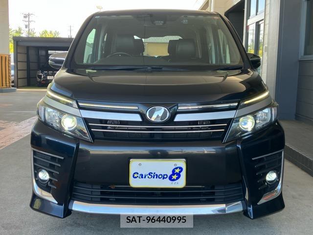 Toyota VOXY 2016-12 8551764-3