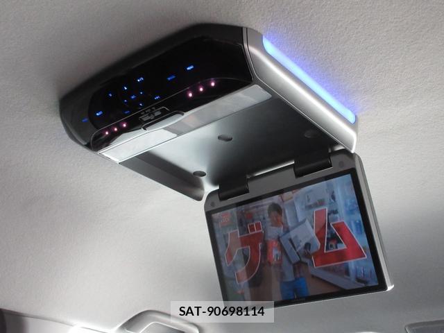 Toyota VOXY 2009-08 8551824-3