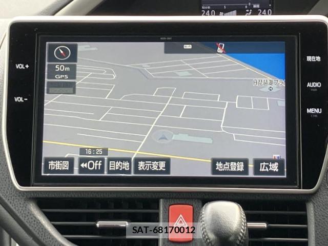 Toyota VOXY 2018-08 8551830-9