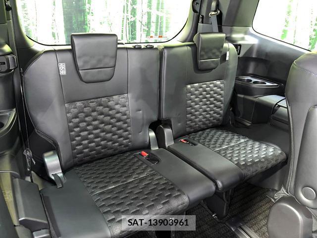 Toyota VOXY 2022-12 8551901-10