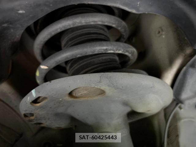 Toyota VOXY 2017-07 8551907-19