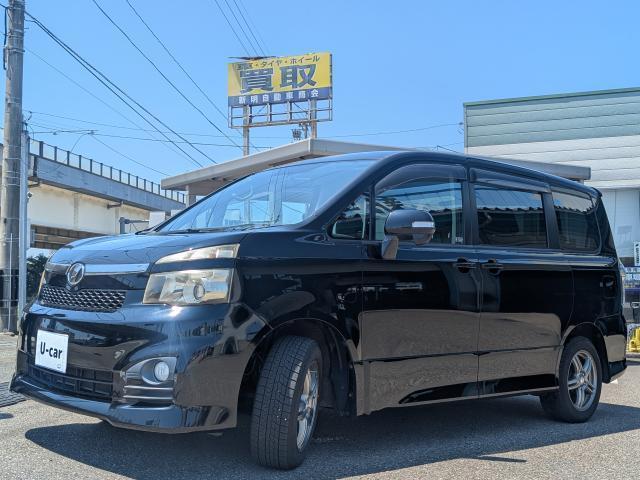 Toyota VOXY 2010-08 8551947-10