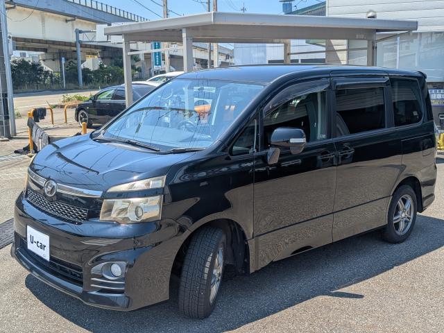 Toyota VOXY 2010-08 8551947-15