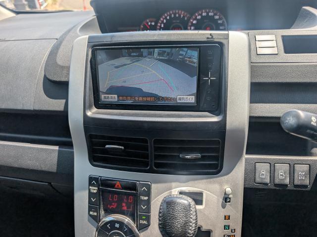 Toyota VOXY 2010-08 8551947-4