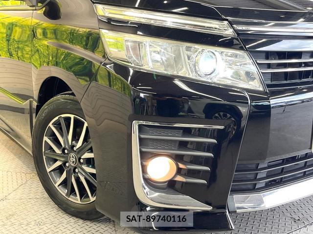 Toyota VOXY 2015-04 8552109-12