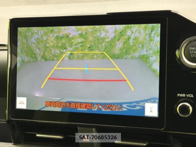 Toyota VOXY 2022-08 8552262-11