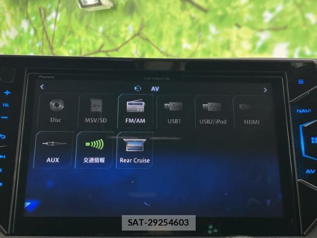 Toyota VOXY 2018-02 8552343-10