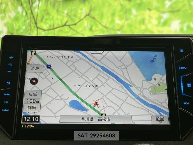 Toyota VOXY 2018-02 8552343-9