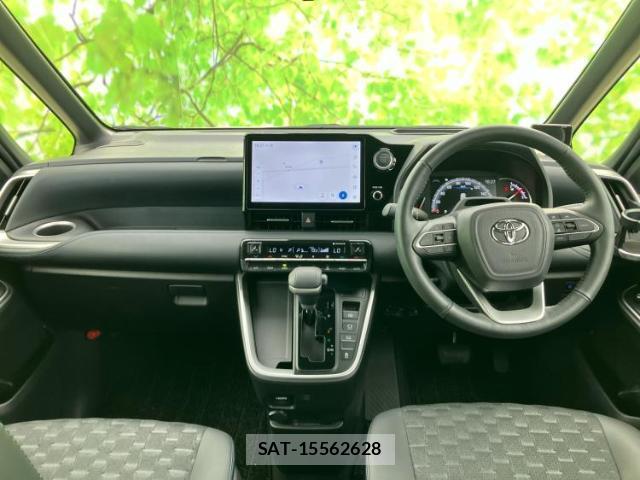 Toyota VOXY 2023-05 8552345-3