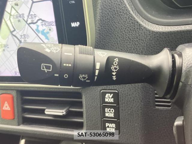 Toyota VOXY 2019-12 8552366-16