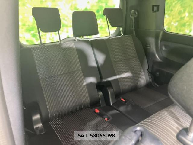 Toyota VOXY 2019-12 8552366-5