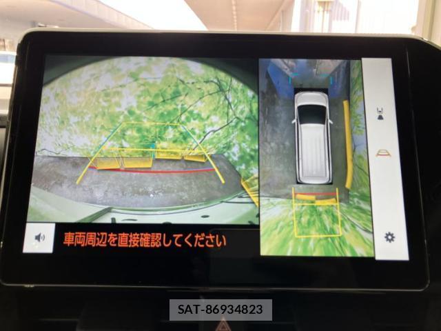 Toyota VOXY 2022-08 8552398-11