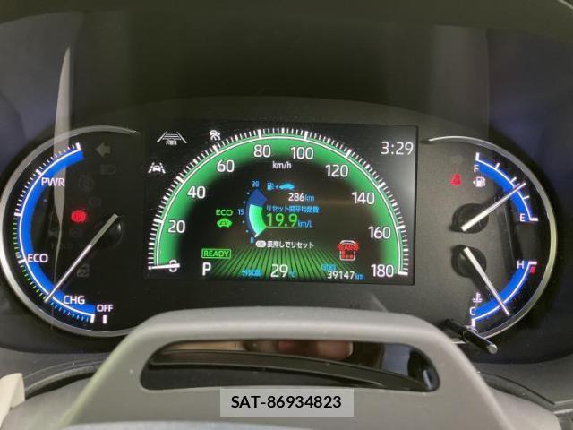 Toyota VOXY 2022-08 8552398-12