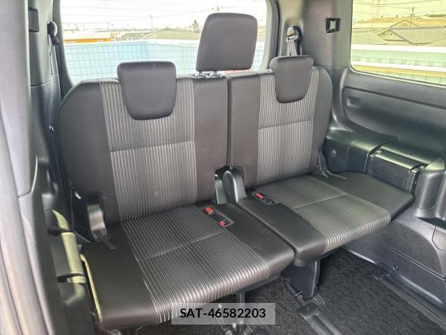 Toyota VOXY 2020-05 8552510-5
