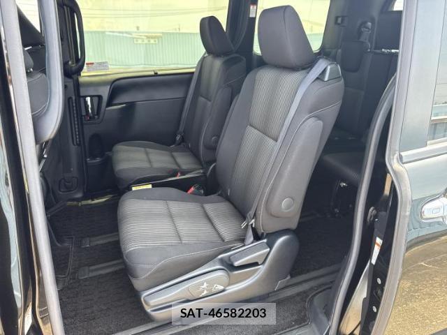 Toyota VOXY 2020-05 8552510-7