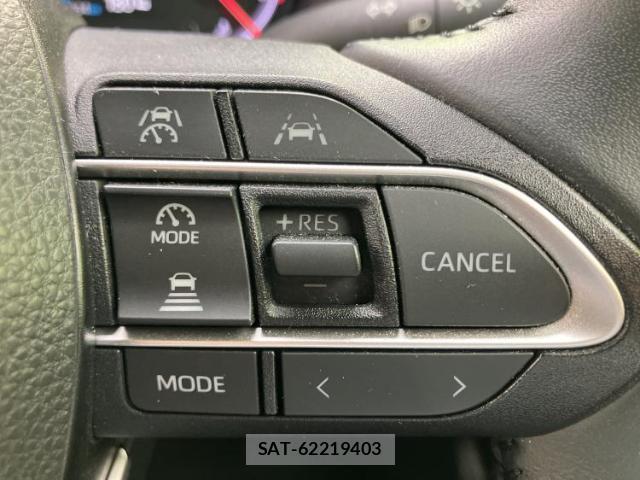 Toyota VOXY 2023-04 8552541-15