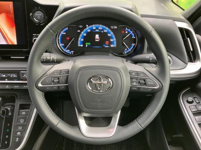 Toyota VOXY 2025-07 8552574-14