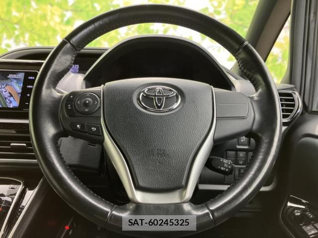Toyota VOXY 2018-11 8552638-13