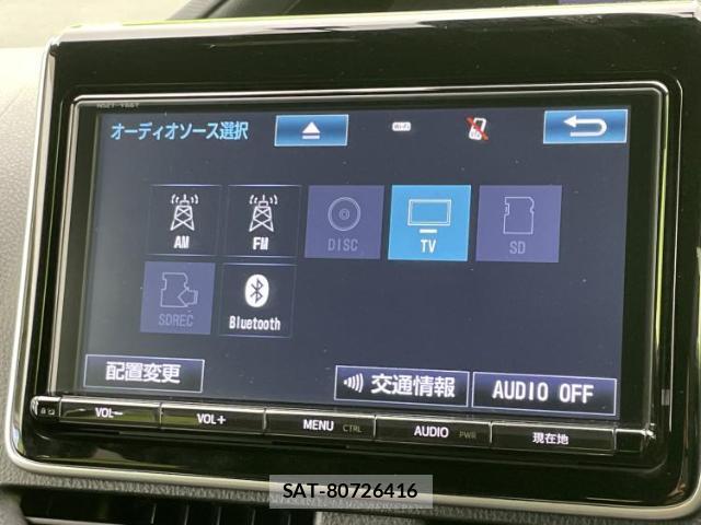 Toyota VOXY 2017-07 8552649-9