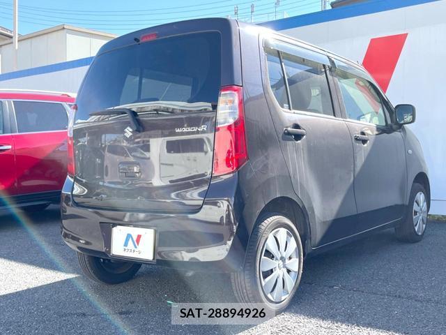 Suzuki WAGON R 2015-11 8546396-16