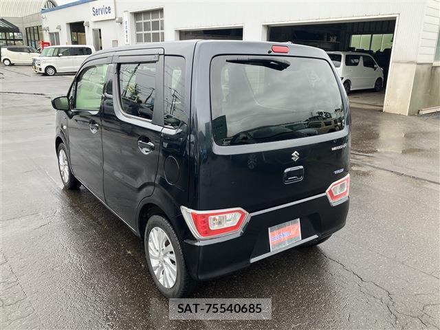 Suzuki WAGON R 2017-06 8546789-6