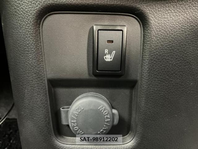 Suzuki WAGON R 2017-11 8546812-16