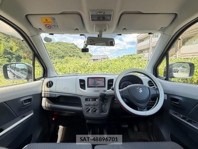 Suzuki WAGON R 2015-10 8551437-2