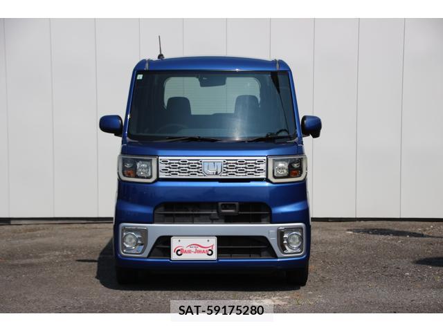 Daihatsu WAKE 2015-05 8547006-9