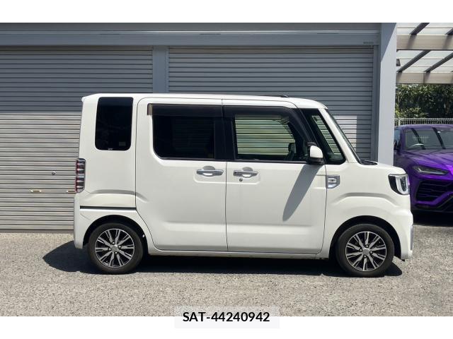 Daihatsu WAKE 2016-08 8548002-13