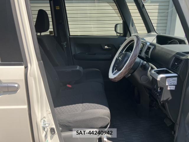 Daihatsu WAKE 2016-08 8548002-3