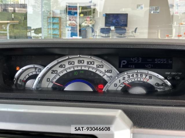 Daihatsu WAKE 2018-01 8550871-11