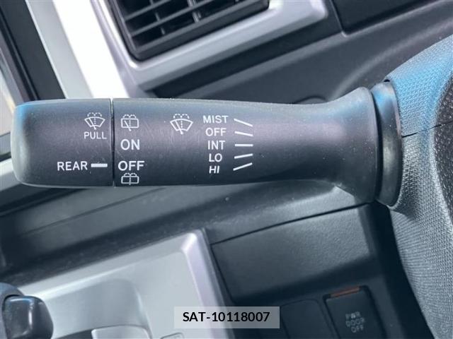 Daihatsu WAKE 2014-12 8552381-11