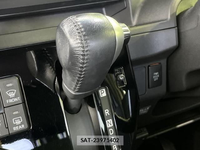 Daihatsu WAKE 2017-04 8552456-17