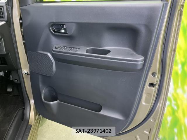 Daihatsu WAKE 2017-04 8552456-7