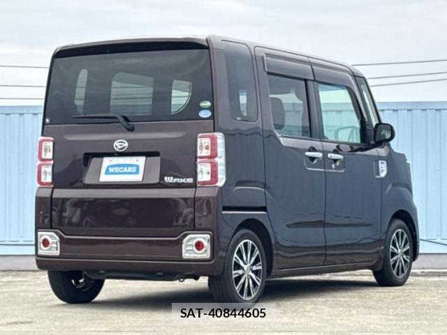 Daihatsu WAKE 2016-09 8552502-2