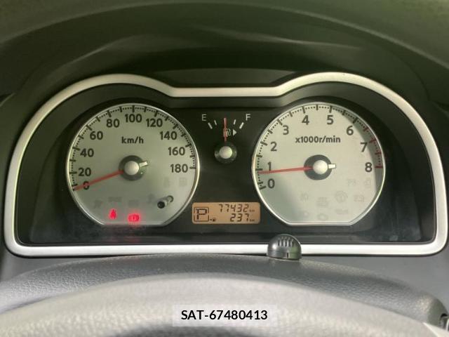 Nissan Wingroad 2017-07 8552536-12