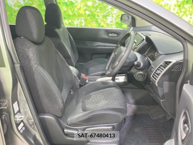 Nissan Wingroad 2017-07 8552536-4