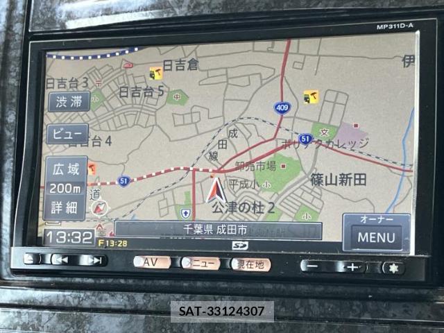 Nissan Wingroad 2012-01 8552553-9
