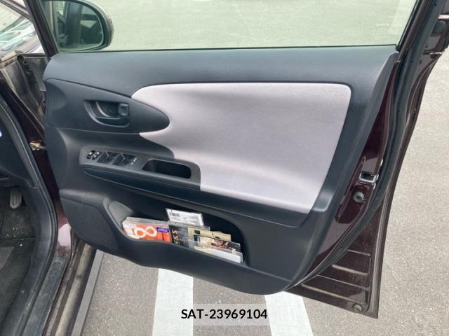 Toyota WISH 2011-10 8547419-10