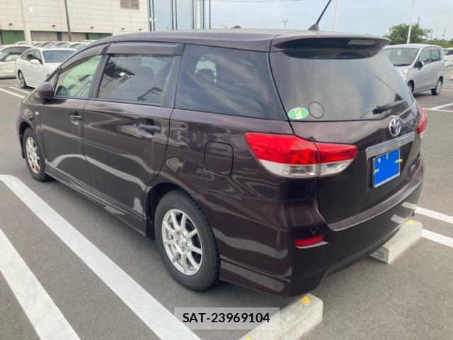 Toyota WISH 2011-10 8547419-12